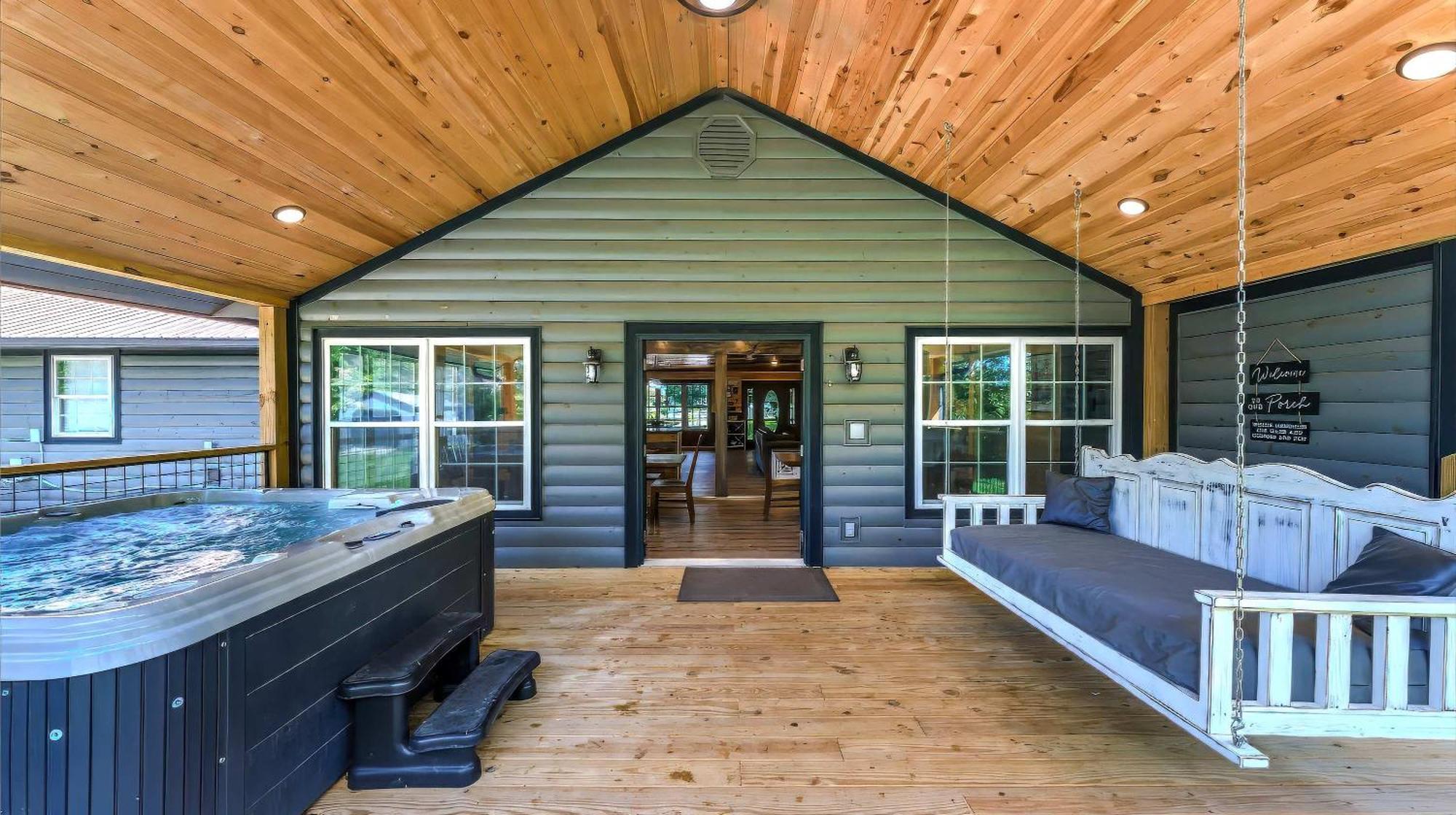 Poolside At Autumn Woods - Pool, Theater, Fireplace, Firepit, Arcade Sevierville Buitenkant foto