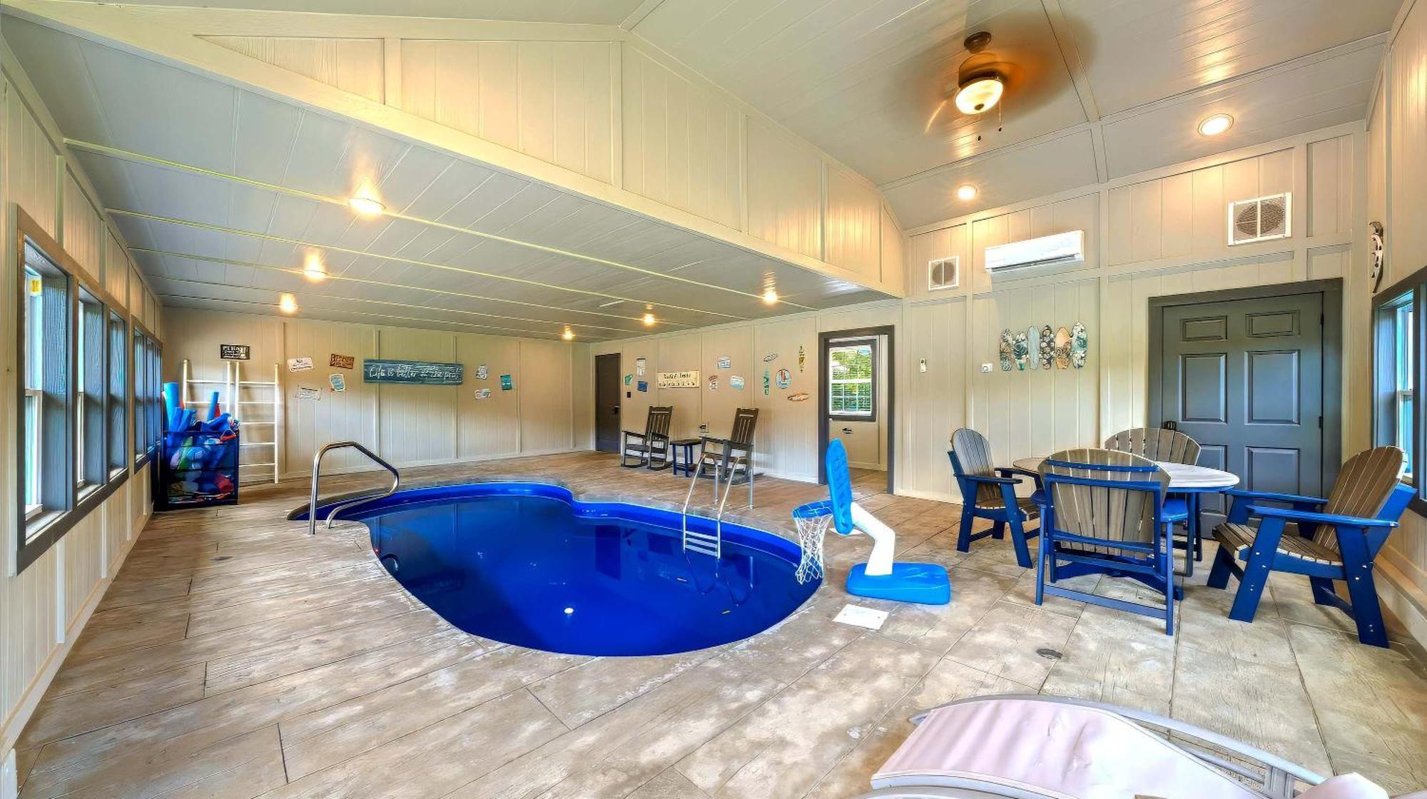 Poolside At Autumn Woods - Pool, Theater, Fireplace, Firepit, Arcade Sevierville Buitenkant foto
