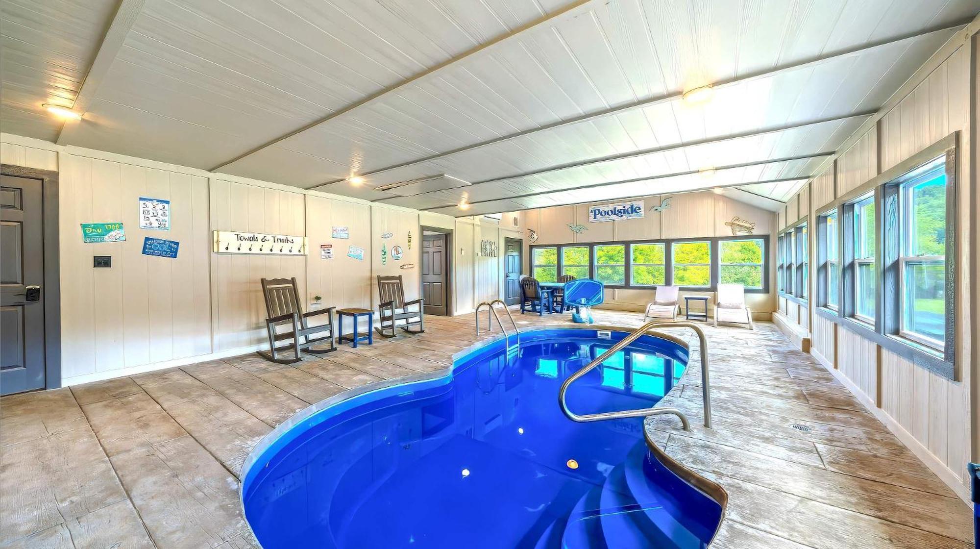 Poolside At Autumn Woods - Pool, Theater, Fireplace, Firepit, Arcade Sevierville Buitenkant foto